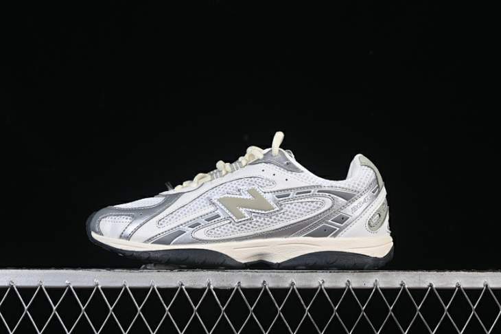Picture of New Balance 204 _SKUfw20800240276027318fw
